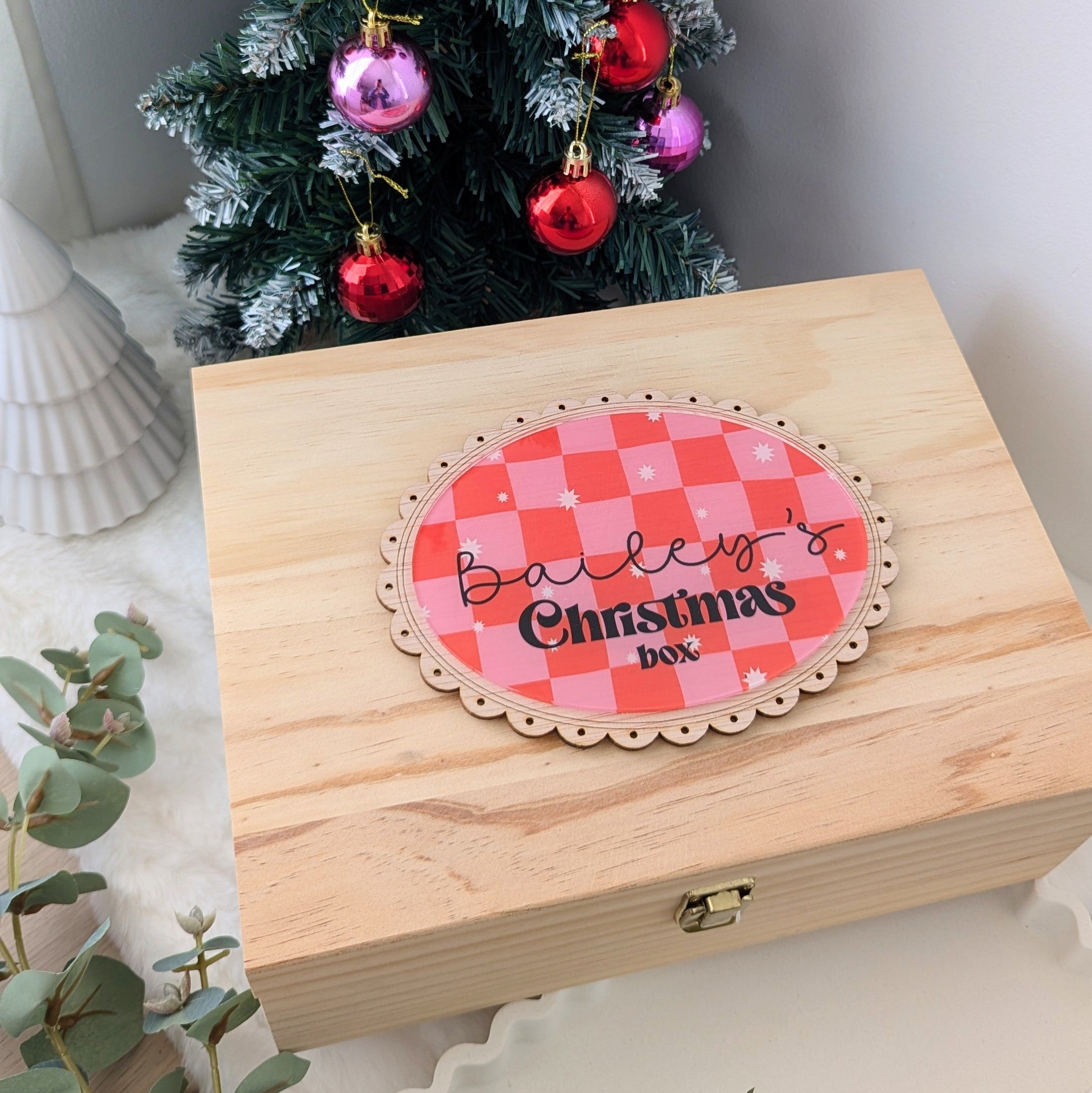 Christmas Crate & Box Plaque