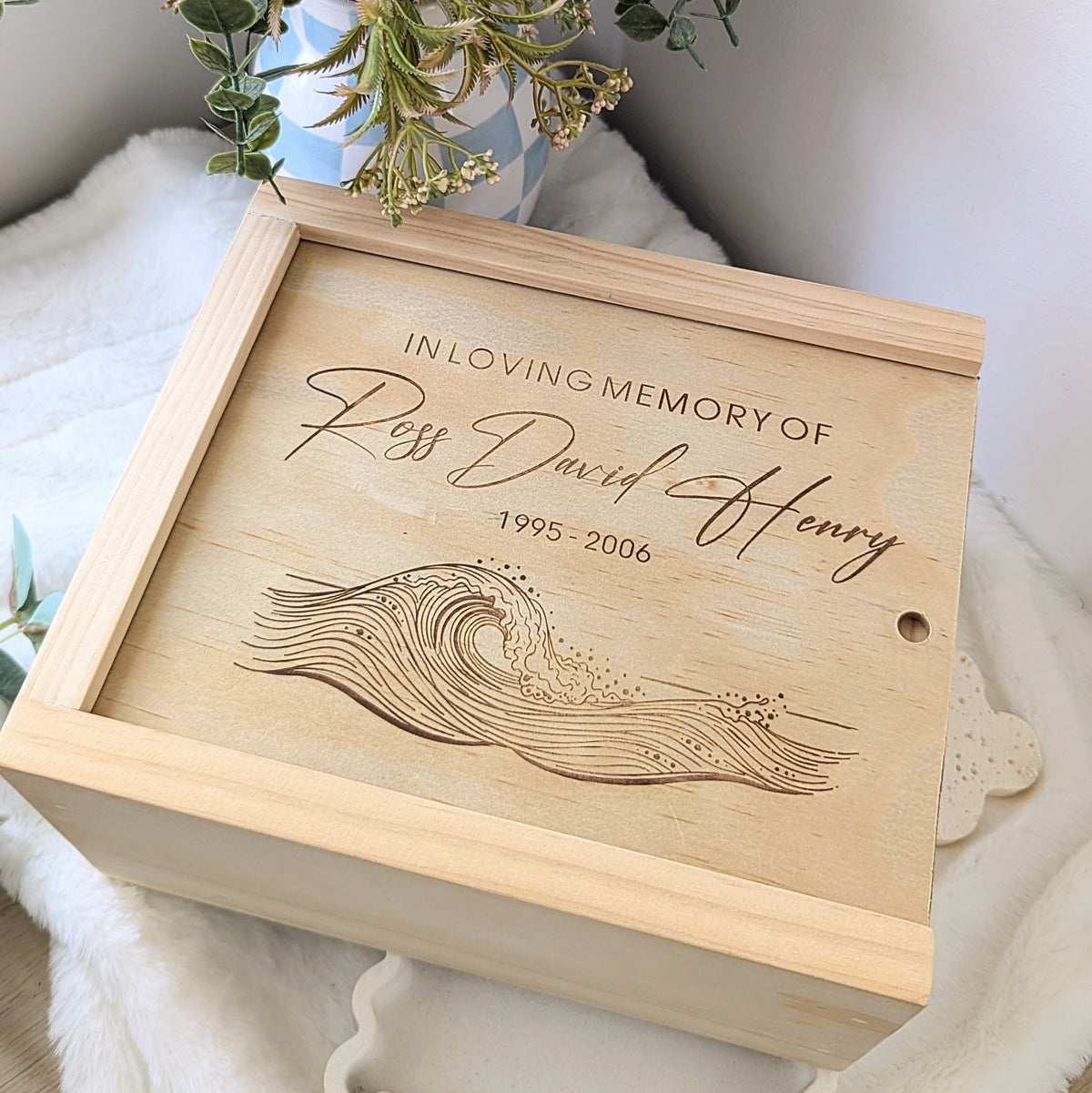 Wave Keepsake Box