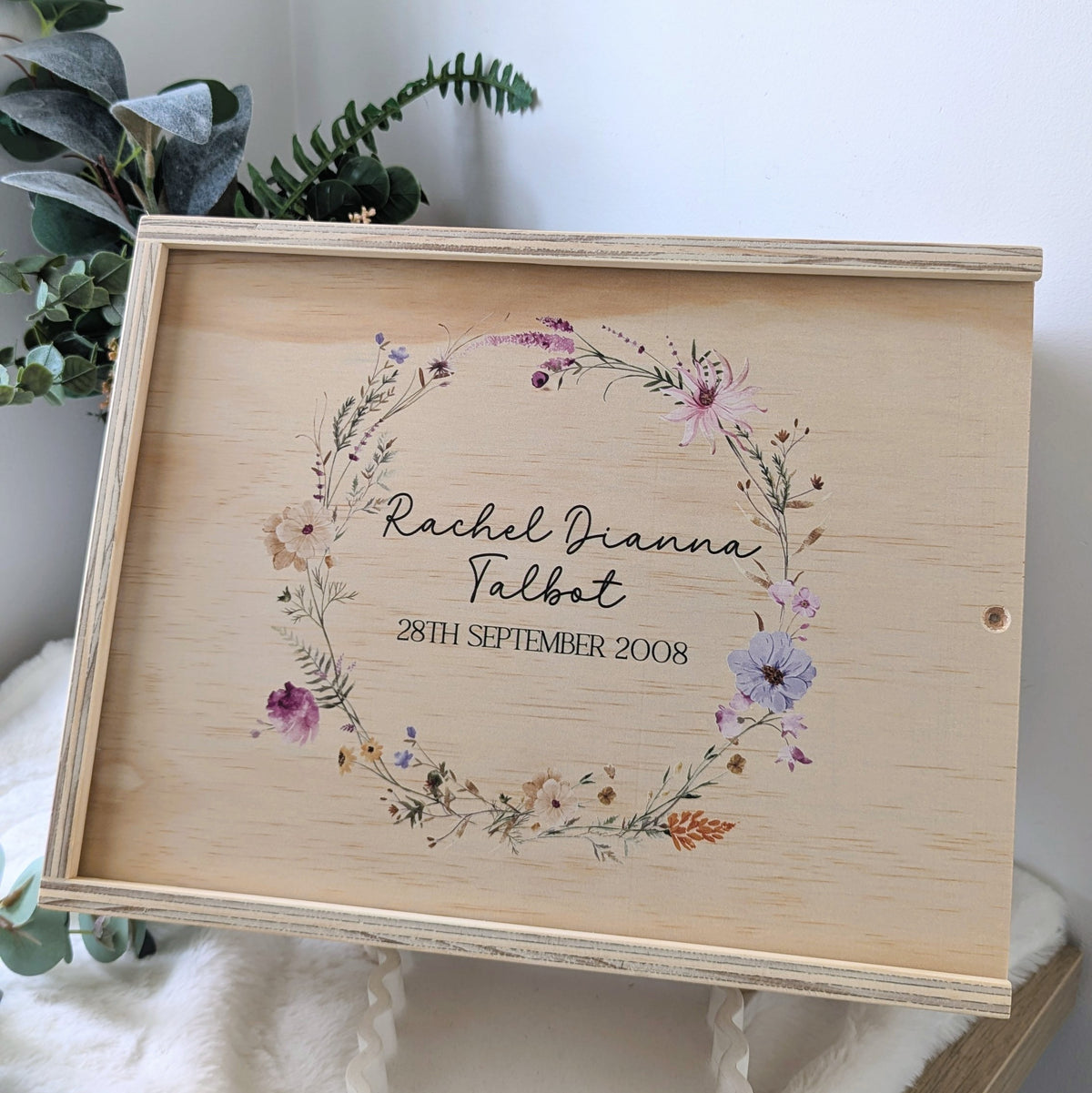 Floral Wreath Keepsake Box