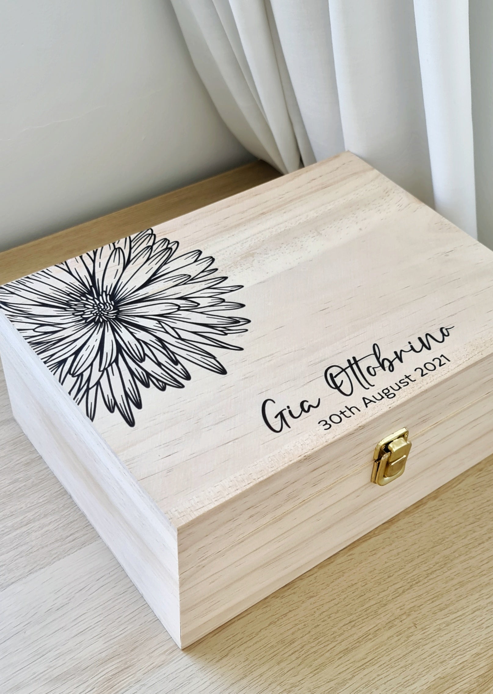 Chrysanthemum Keepsake Box