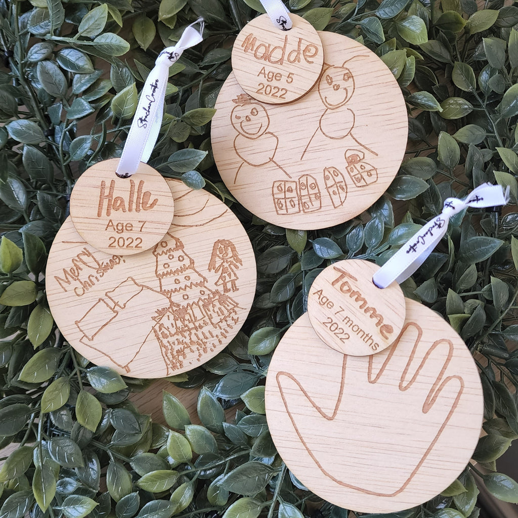 Engraved Drawing & Charm Christmas Decoration